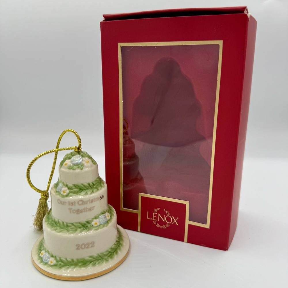 Lenox “Our First Christmas Together” 2022 Porcelain Cake Ornament Boxed